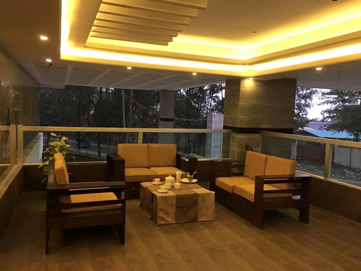 Neeshorgo Hotel & Resort Cox's Bazar Esterno foto