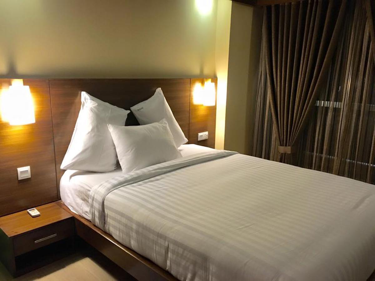 Neeshorgo Hotel & Resort Cox's Bazar Esterno foto