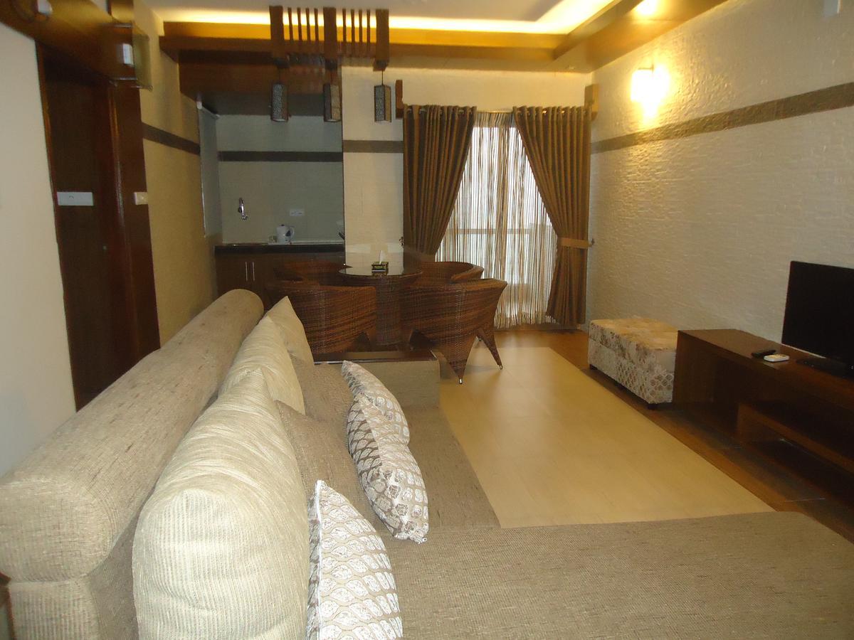 Neeshorgo Hotel & Resort Cox's Bazar Esterno foto